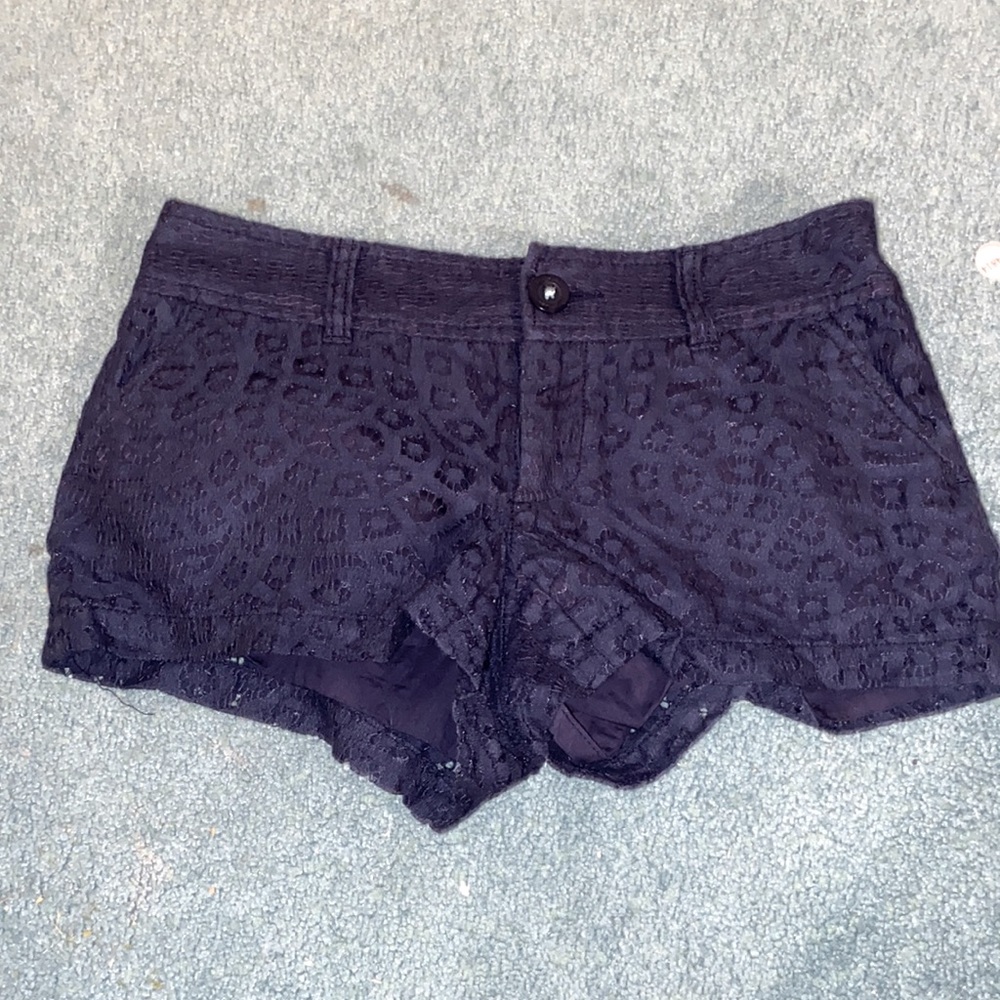 Lilly Polzer the walsh shorts size 00